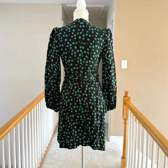 Cynthia Rowley Green Polka Dot Wrap Dress Black Long Sleeve V-Neck Size 0 - Picture 7 of 13